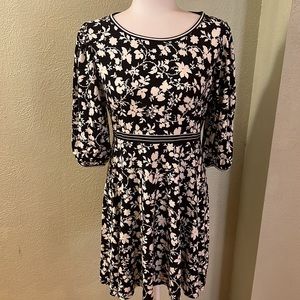 Pretty Black Floral Dress, size M